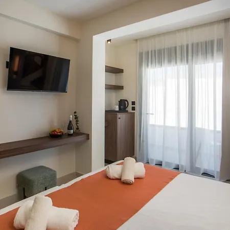 Отель Aurora Living - Adults Only Фалираки